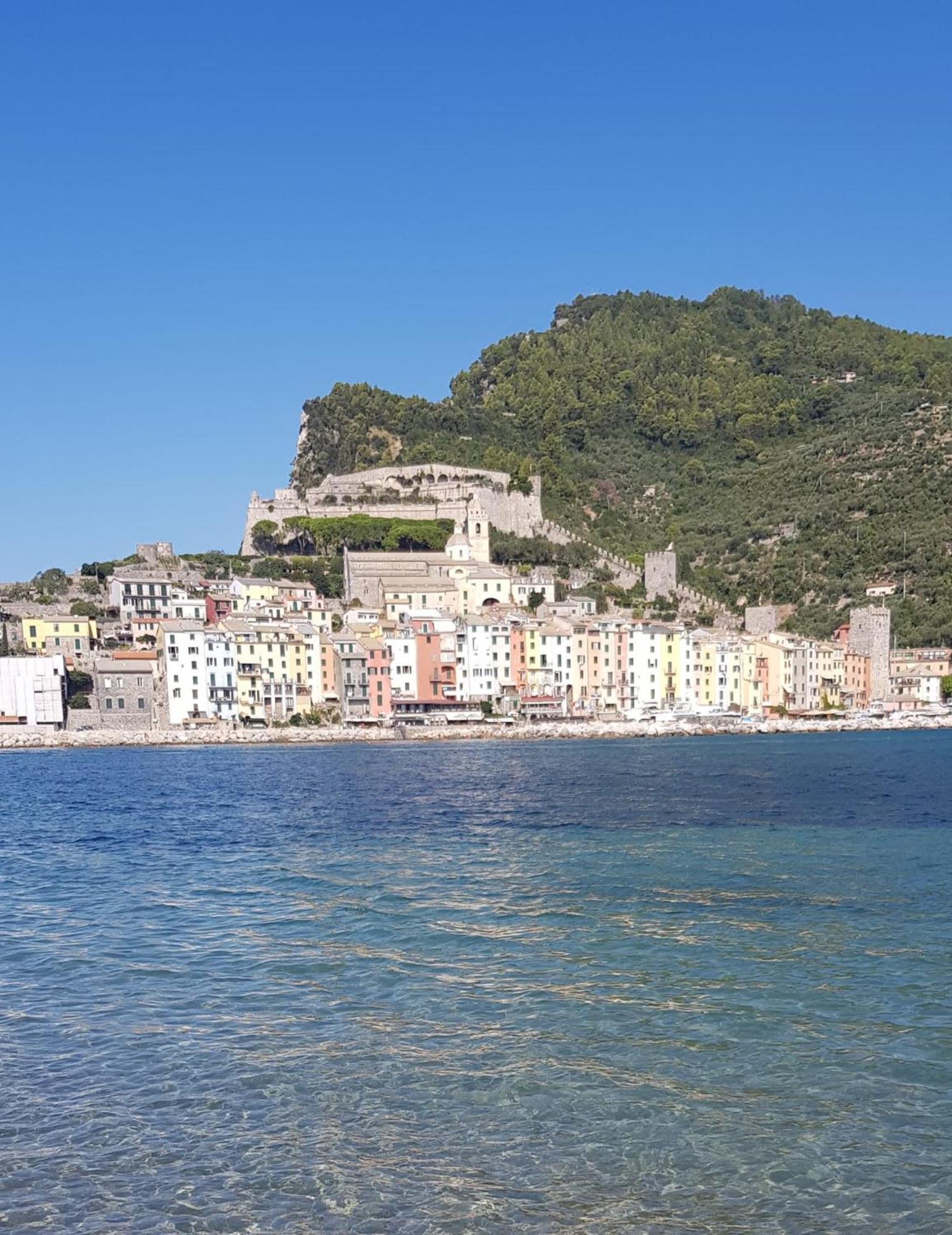 Giulio'S Terraces In The Bay Lägenhet Porto Venere Exteriör bild