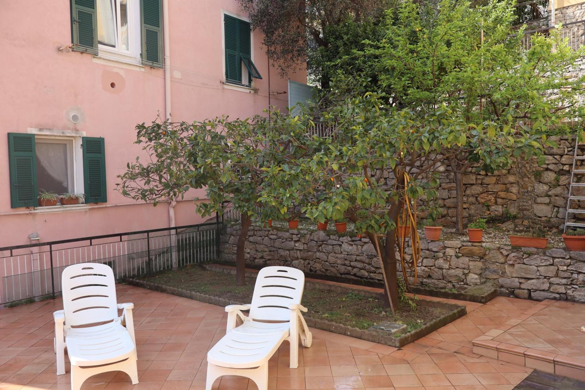 Giulio'S Terraces In The Bay Lägenhet Porto Venere Exteriör bild